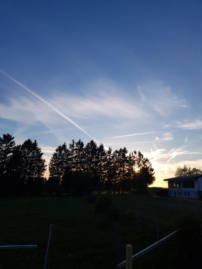 Lodge La Bulle Au Bois Dormant D'ovifat *