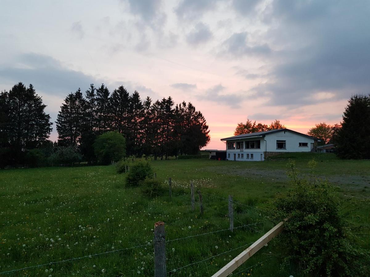 La Bulle Au Bois Dormant D'ovifat Lodge Robertville